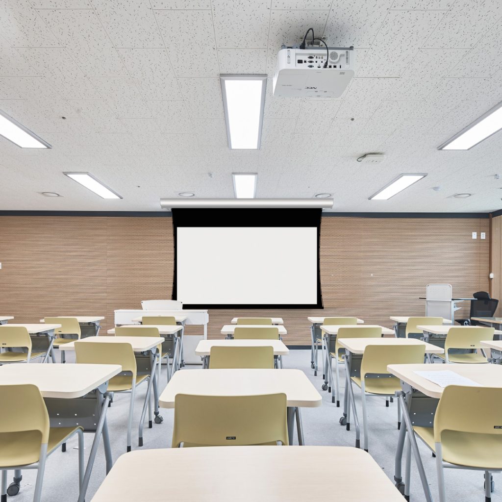 NWT-110HDを教室で使用するイメージ